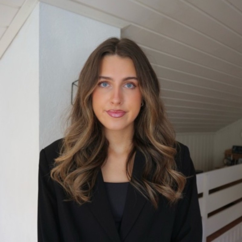 Eva Valerie Lange